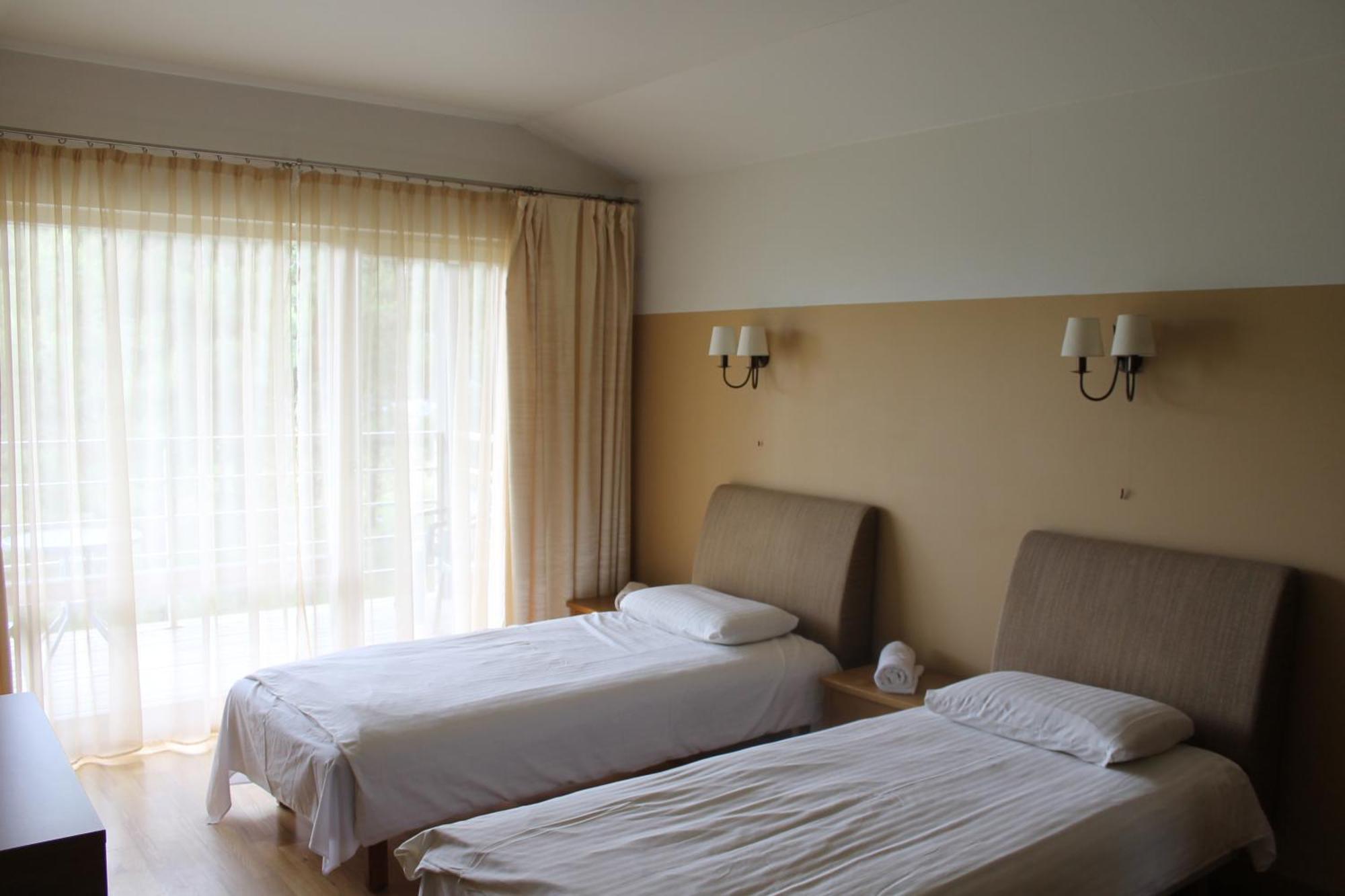 Beach Guesthouse Lenkas Saraiķi Kültér fotó